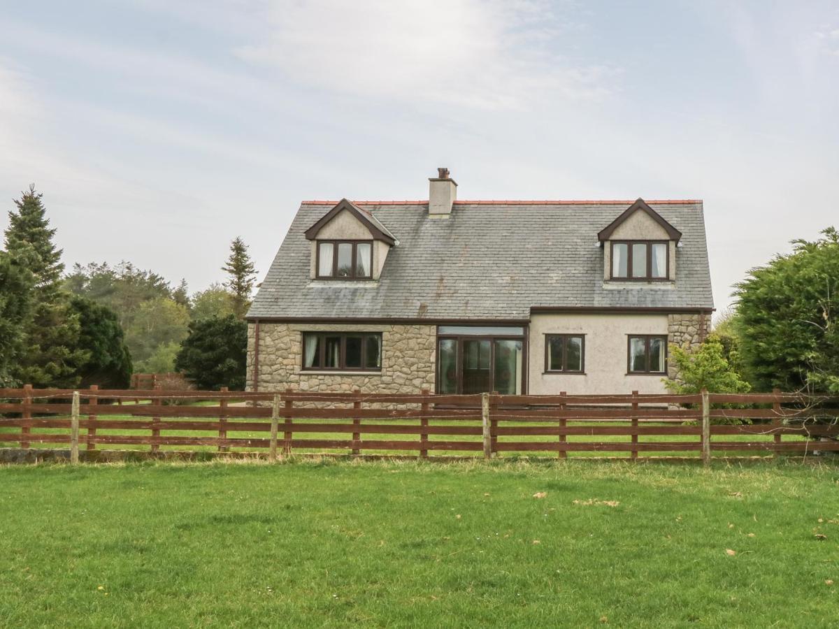 Cae Glas Llangefni Exterior photo